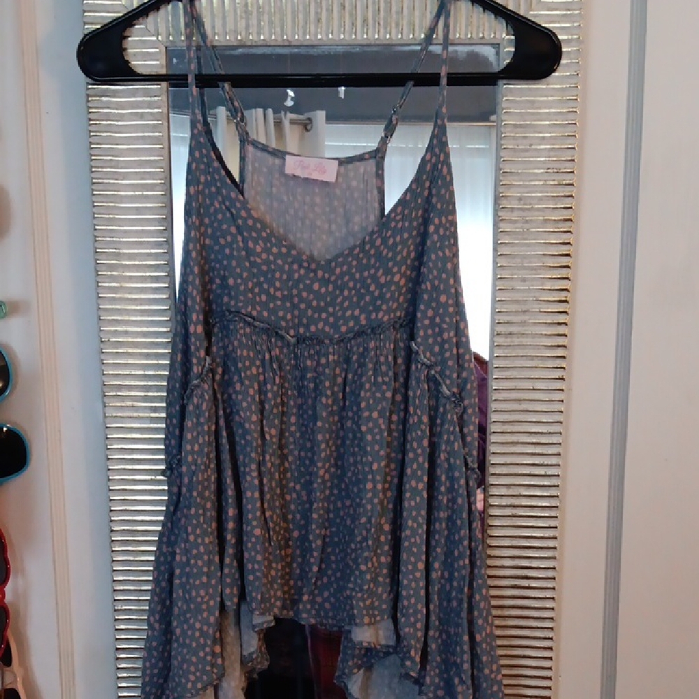 Pink Lily Gray and Pink Polka Dot Flow Tank Top, Medium